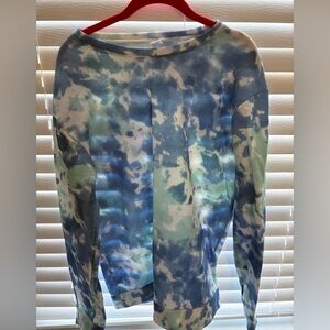 NWOT Blue and Green Tie-Dye Sweatshirt
